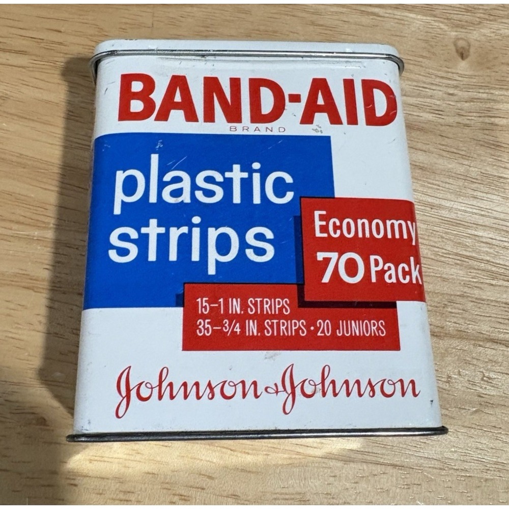 Vintage Johnson & Johnson Band-Aid Tin 70 ct Plastic Strips Economy Pack Empty‎